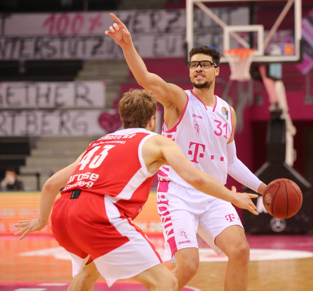 的比赛充满 的比赛充满