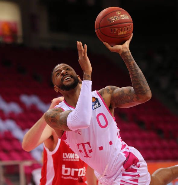 胶队不仅拥 胶队不仅拥