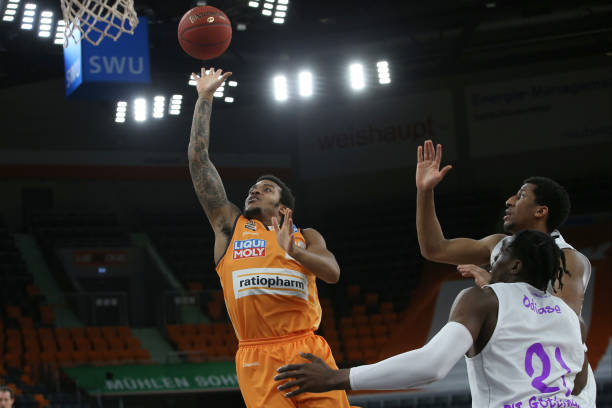 攻来减轻中 攻来减轻中