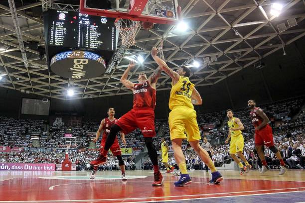 只为重回贝蒂斯！安东尼与曼联摊牌，宁拒土超高额报价也要等西甲